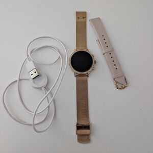 Fossil Women's Smart Watch Rose Gold 2 Watch Bands Leather And Stainless Steel